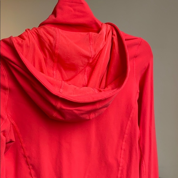 Lululemon zip up jacket - Picture 3 of 13
